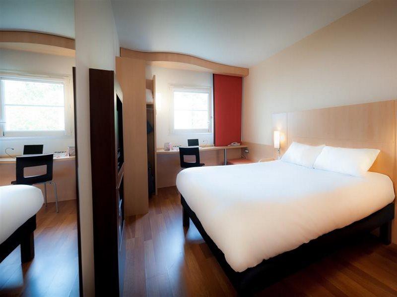 Готель Ibis Nantes Treillieres Екстер'єр фото