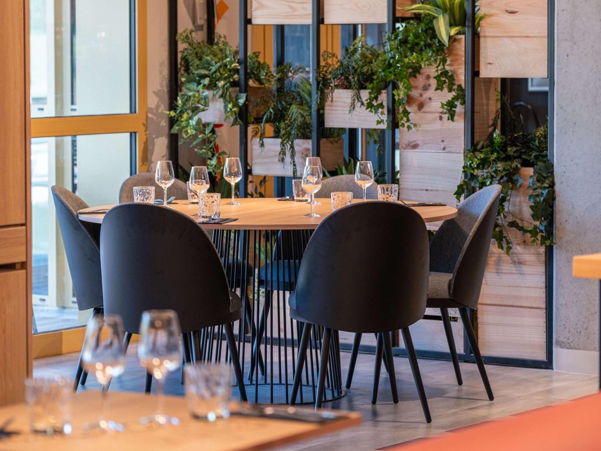 Готель Ibis Nantes Treillieres Екстер'єр фото