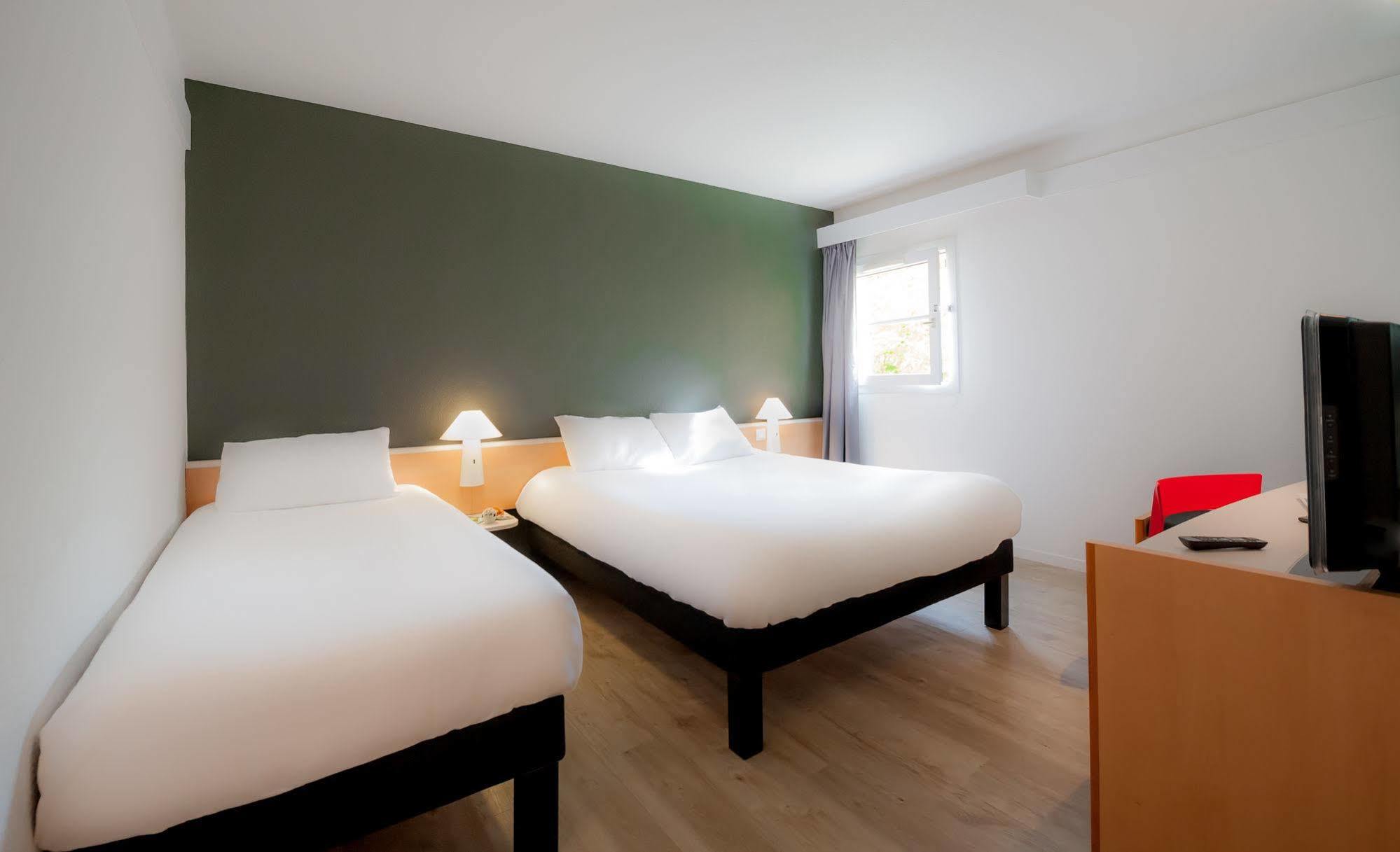 Готель Ibis Nantes Treillieres Екстер'єр фото